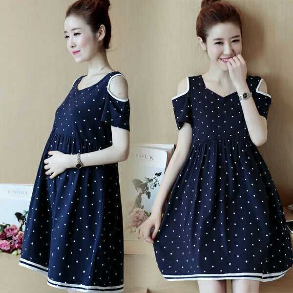 Maternity dress: Off-shoulder, polka dot, loose, mid-length, short sleeve.